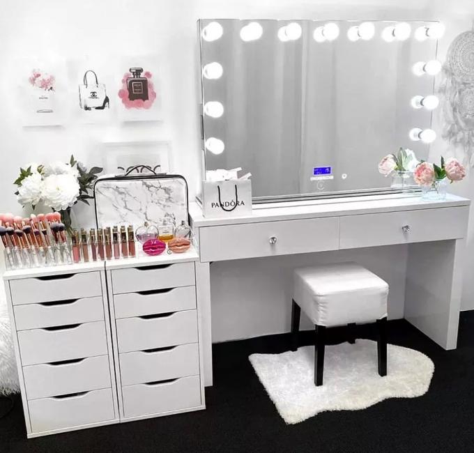 Modern Design Oak Makeup Table With Lighted Mirrored Dresser Vanity Desk And Storage 12