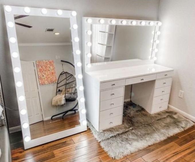 Bedroom Makeup Sets LED Lighted Mirror Vanity Table With Drawers And Storage Shelves Adjustable In Pink 19