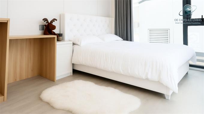 Luxury Bedroom Living Room Modern Prefab Smart Tiny Space Capsule Mobile Modular Container Capsule House Hotel 3